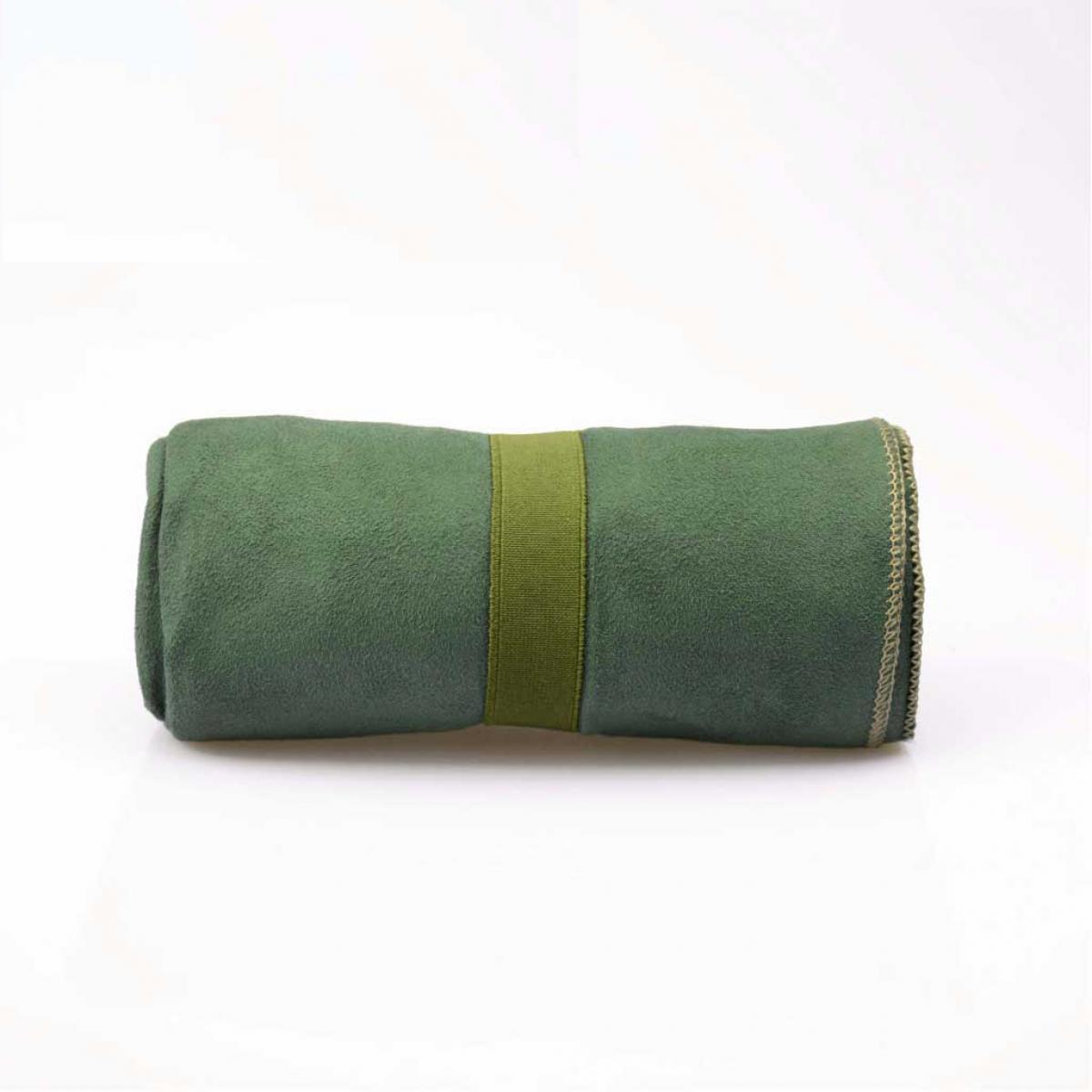‏حوله سفری به همراه هارد کیس 140*70 - Travel Towel Code 46805